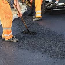 Best Driveway Crack Filling in Grosse Pointe Park, MI